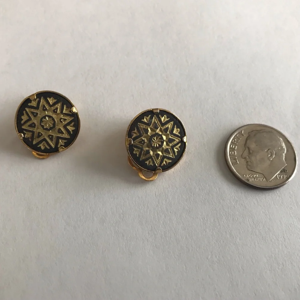 Vintage Damascene 18K Gold Inlay clip on Earrings Jewelry, Spain